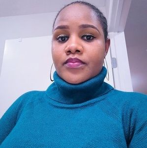 Meet your Posher, Vera